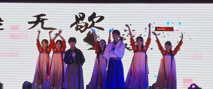 图片8.jpg